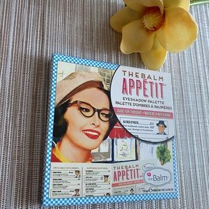 ❤️THE BALM❤️FANTASTIC PALLETE❤️